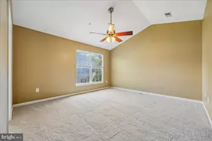 13008 Shamrock Glen Dr, Germantown, MD 20874 - Photo 19