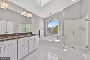 3303 Lyncrest Ct, Burtonsville, MD 20866 - Photo 9
