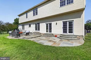 3303 Lyncrest Ct, Burtonsville, MD 20866 - Photo 3