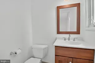 6310 E Halbert Rd, Bethesda, MD 20817 - Photo 17