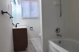 6310 E Halbert Rd, Bethesda, MD 20817 - Photo 19