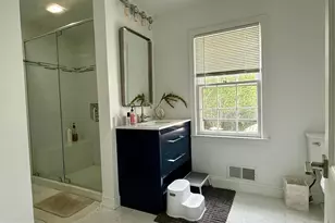7302 Honeywell Ln, Bethesda, MD 20814 - Photo 9