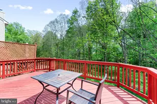 18612 Clovercrest Cir, Olney, MD 20832 - Photo 27
