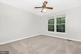 18500 Center Crest Ct, Olney, MD 20832 - Photo 29