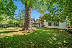 5608 Harwick Rd, Bethesda, MD 20816 - Photo 7