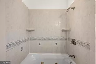 3810 Dresden St, Kensington, MD 20895 - Photo 37