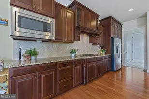 11849 Peppervine Dr, Clarksburg, MD 20871 - Photo 9