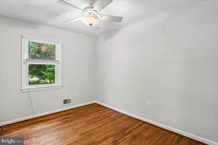 9707 Stoneybrook Dr, Kensington, MD 20895 - Photo 11