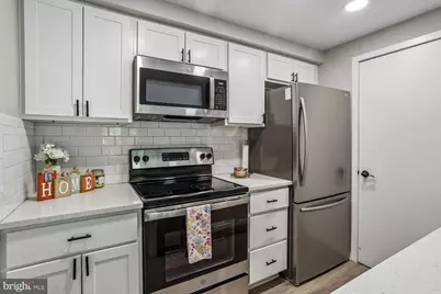 9705 Hellingly Place #62, Gaithersburg, MD 20886 - Photo 11