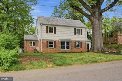 1613 N Springwood Drive N, Silver Spring, MD 20910 - Photo 3