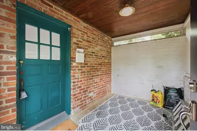 1613 N Springwood Drive N, Silver Spring, MD 20910 - Photo 7