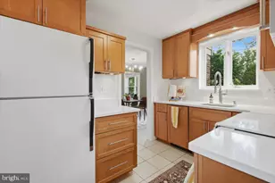1613 N Springwood Dr N, Silver Spring, MD 20910 - Photo 21