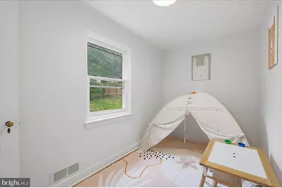 1613 N Springwood Drive N, Silver Spring, MD 20910 - Photo 29