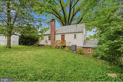 1613 N Springwood Drive N, Silver Spring, MD 20910 - Photo 9
