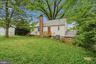 1613 N Springwood Dr N, Silver Spring, MD 20910 - Photo 9