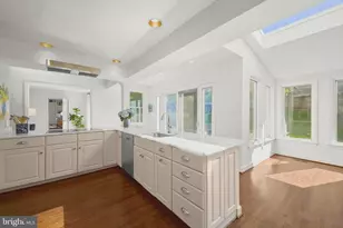 4700 Fort Sumner Dr, Bethesda, MD 20816 - Photo 15