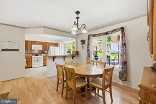 9509 Snyder Mill Ct, Montgomery Village, MD 20886 - Photo 13