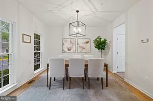 845 Lake Varuna Dr, Gaithersburg, MD 20878 - Photo 17
