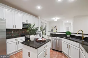 845 Lake Varuna Dr, Gaithersburg, MD 20878 - Photo 25