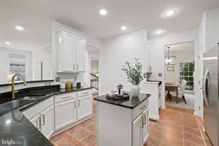 845 Lake Varuna Dr, Gaithersburg, MD 20878 - Photo 19