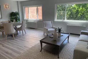 4800 Chevy Chase Dr, Chevy Chase, MD 20815 - Photo 27