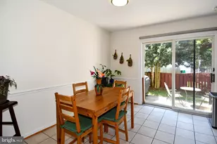 35 County Ct, Gaithersburg, MD 20878 - Photo 9