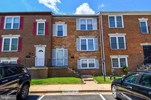35 County Ct, Gaithersburg, MD 20878 - Photo 1