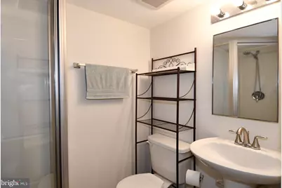 35 County Court #18-8, Gaithersburg, MD 20878 - Photo 27