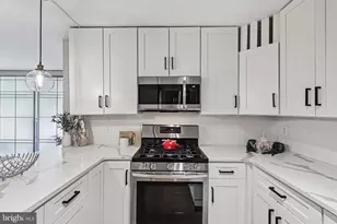 4620 N Park Ave, Chevy Chase, MD 20815 - Photo 3