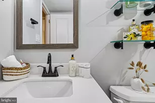 4620 N Park Ave, Chevy Chase, MD 20815 - Photo 17