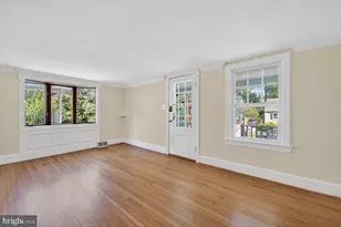 528 Beall Ave, Rockville, MD 20850 - Photo 5
