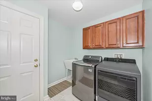15125 Rollinmead Dr, Gaithersburg, MD 20878 - Photo 31