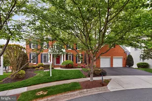 208 Deep Trail Ln, Rockville, MD 20850 - Photo 3