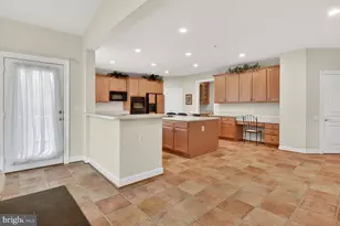 208 Deep Trail Ln, Rockville, MD 20850 - Photo 29