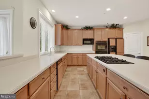 208 Deep Trail Ln, Rockville, MD 20850 - Photo 33