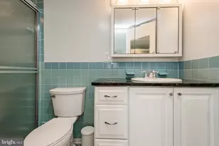 1111 University Blvd W, Silver Spring, MD 20902 - Photo 29