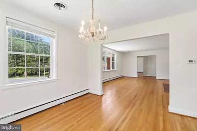 400 Southwest Drive, Silver Spring, MD 20901 - Photo 17