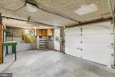 400 Southwest Drive, Silver Spring, MD 20901 - Photo 43