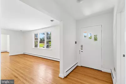 400 Southwest Drive, Silver Spring, MD 20901 - Photo 9