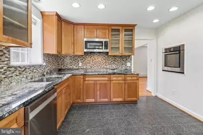 400 Southwest Drive, Silver Spring, MD 20901 - Photo 21