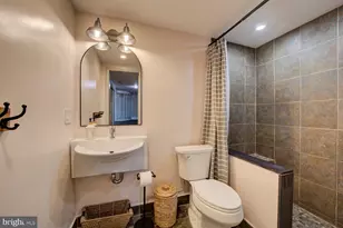 9124 Vendome Dr, Bethesda, MD 20817 - Photo 27
