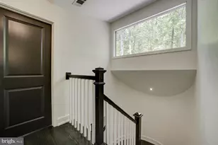 9124 Vendome Dr, Bethesda, MD 20817 - Photo 15