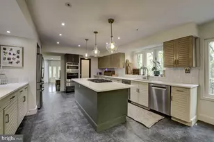 9124 Vendome Dr, Bethesda, MD 20817 - Photo 9