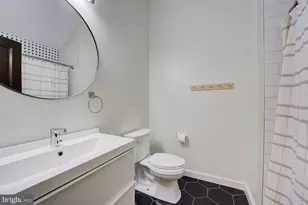 9124 Vendome Dr, Bethesda, MD 20817 - Photo 25