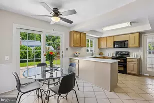 9305 Orchard Brook Dr, Potomac, MD 20854 - Photo 27