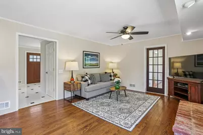 9305 Orchard Brook Drive, Potomac, MD 20854 - Photo 17