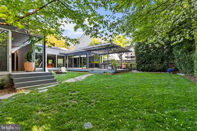 7005 W Greenvale Parkway W, Chevy Chase, MD 20815 - Photo 69