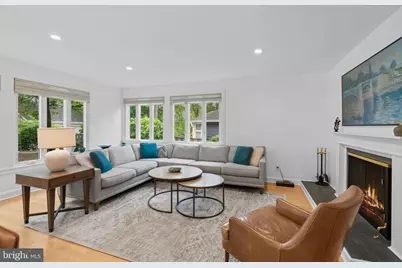 7301 Summit Avenue, Chevy Chase, MD 20815 - Photo 7