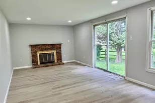2 Cinnabar Ct, Gaithersburg, MD 20879 - Photo 5