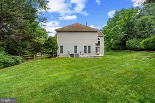 15622 Blackberry Dr, North Potomac, MD 20878 - Photo 7